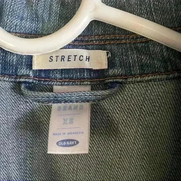Old Navy Stretch Denin Jacket - Picture 2 of 7